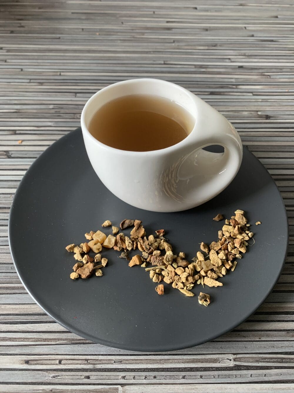 Kräuterteemischung Mango Ingwer kräutertee teesorte tee ingwertee