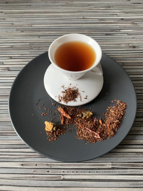 Rotbuschteemischung Feurige Schote Chili Kirsch rooibosh tea teesorte tee