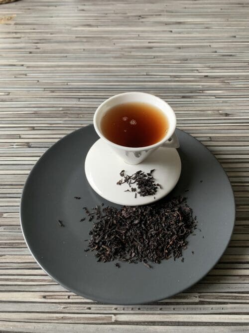 Schwarzteemischung Vanille mit Vanillestücken teesorte schwarztee