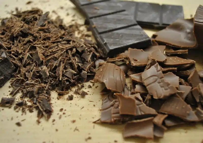 Schokolade ist ein Bestandteil in der Teesorte Früchtetee Schokoprinten